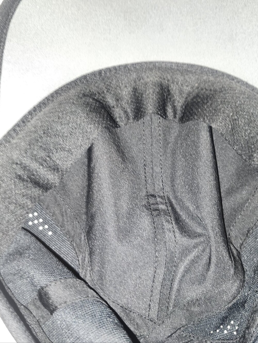 Adidas performance hat - Picture 6 of 10